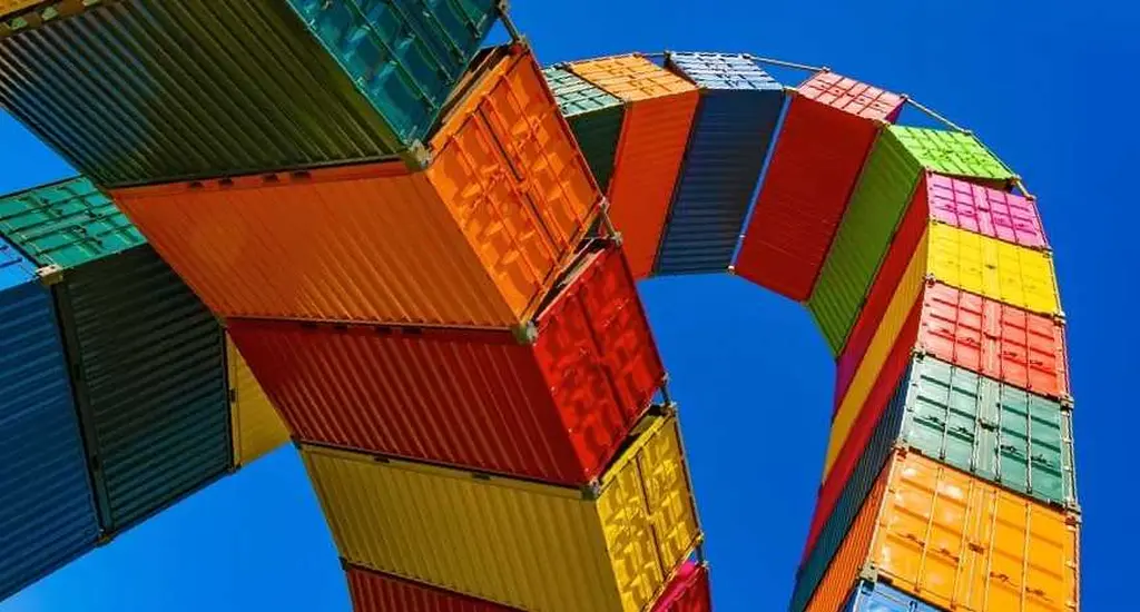 Какво е Docker и защо да го използваме?